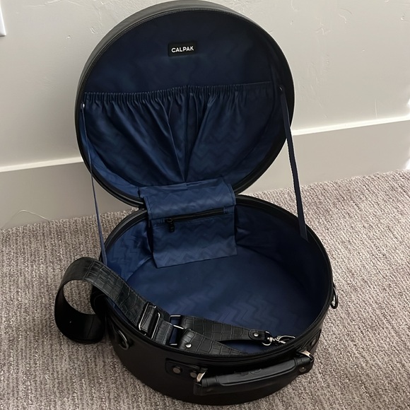 CALPACK Small Hat Travel Case / Box - Picture 9 of 10